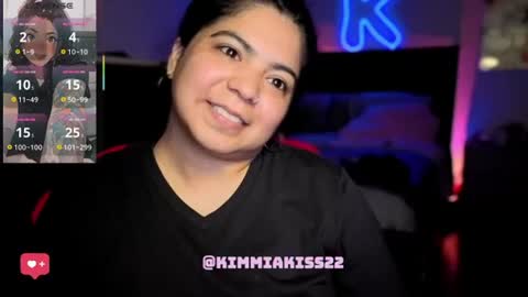 Snapshot of kimmiakiss22 chatting on July 28, 2:51 am Kimmi online show from July 28, 2:51 am