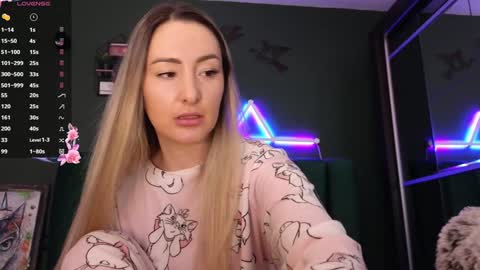 Kimmie online show from January 17, 6:12 pm