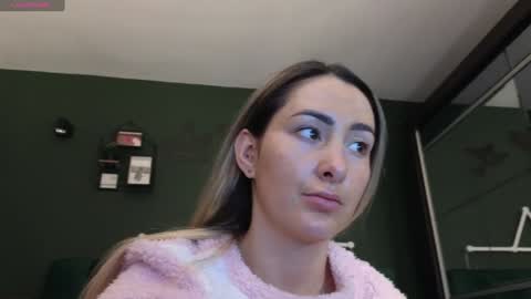 Kimmie online show from January 26, 7:20 pm