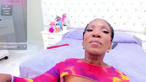 Kim online show from February 21, 8:38 pm