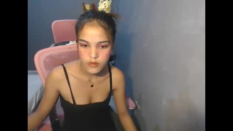 kimmy_kate online show from October 13, 3:34 pm