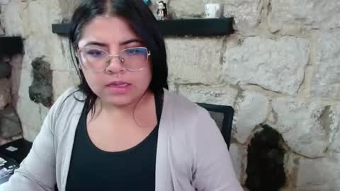 Kimmy online show from January 13, 9:31 pm