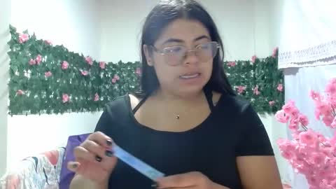 Kimmy online show from November 24, 1:27 am