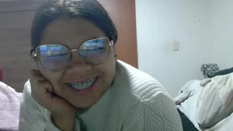 Kimmy online show from December 18, 2:50 am