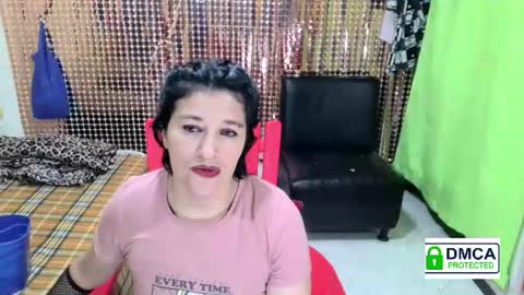 Snapshot of kimmy_sander1 chatting on June 13, 2:42 am Kimmy online show from June 13, 2:42 am