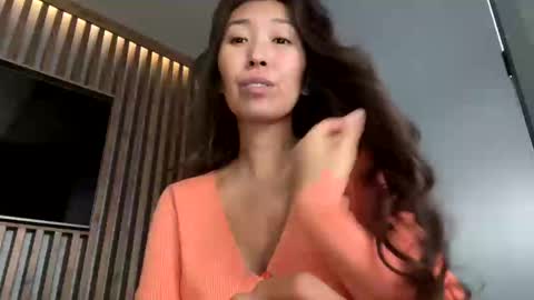 Kimmy online show from January 6, 12:02 pm