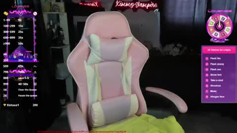 Kim  online show from July 3, 6:25 pm