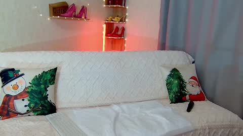 Kim online show from January 8, 7:27 pm