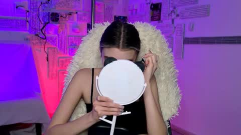 kimporins online show from March 9, 1:48 pm