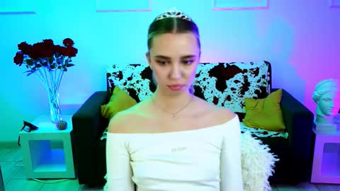 kimporins online show from March 13, 2:01 pm