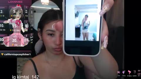 Snapshot of kimtaj_x chatting on April 28, 4:12 pm Kimtaj online show from April 28, 4:12 pm