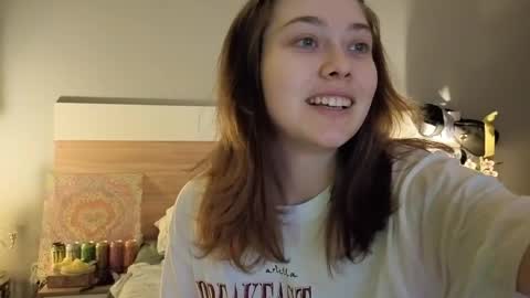 Snapshot of kina_ka chatting on May 17, 9:11 pm kina_ka online show from May 17, 9:11 pm