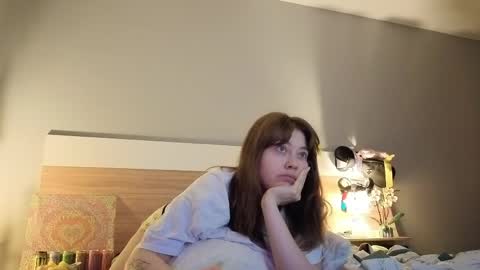 Snapshot of kina_ka chatting on May 21, 11:23 pm kina_ka online show from May 21, 11:23 pm