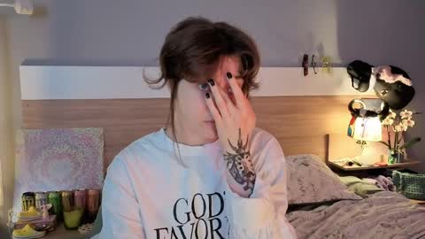 Snapshot of kina_ka chatting on June 6, 8:57 pm kina_ka online show from June 6, 8:57 pm