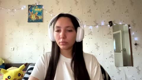Snapshot of kinacolton chatting on May 19, 1:22 am Jenny online show from May 19, 1:22 am