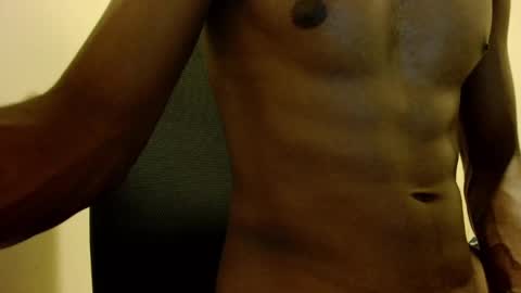 Snapshot of kinda_horny_right_now chatting on February 3, 11:31 am Isaac online show from February 3, 11:31 am