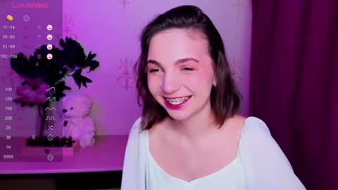 Hazel online show from March 14, 6:24 pm