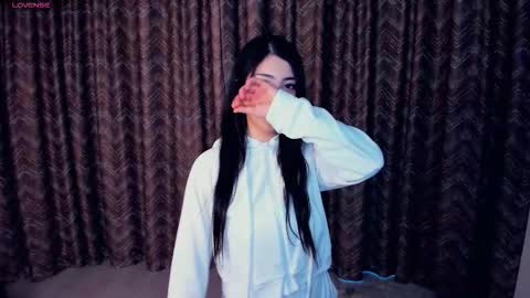 Megan online show from November 11, 5:29 am