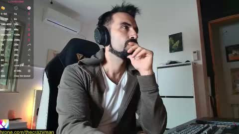 Snapshot of king7045 chatting on September 26, 9:57 am king7045 online show from September 26, 9:57 am