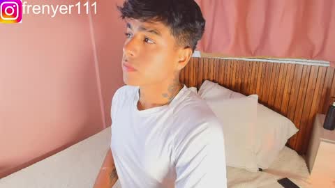 king  help me reach 100 likes online show from April 3, 1:25 am