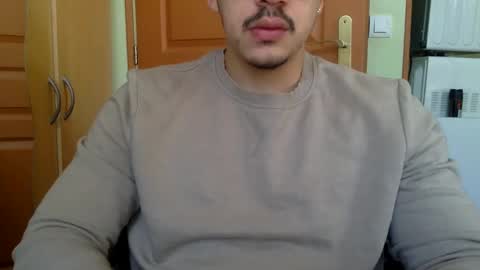 Snapshot of king_cobr chatting on March 3, 9:44 am king_cobr online show from March 3, 9:44 am