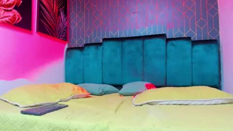 Angel Falconer online show from September 13, 6:02 am