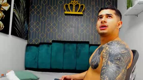 Angel Falconer online show from September 21, 3:30 am