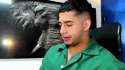 Angel Falconer online show from November 24, 1:27 am