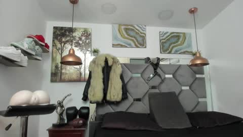 Snapshot of king_fitt_ chatting on January 23, 2:02 am HOT MEN BLACK online show from January 23, 2:02 am