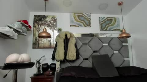 Snapshot of king_fitt_ chatting on January 27, 2:02 pm HOT MEN BLACK online show from January 27, 2:02 pm