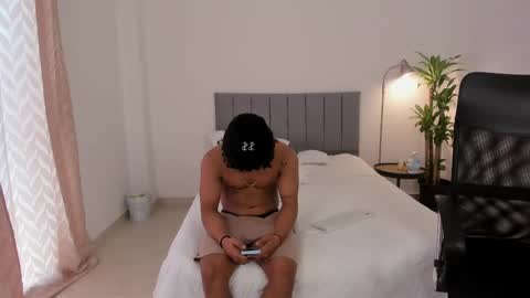 king_master77 online show from February 20, 2:24 pm