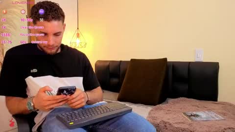 Snapshot of king_meruem chatting on April 28, 2:27 am king_meruem online show from April 28, 2:27 am