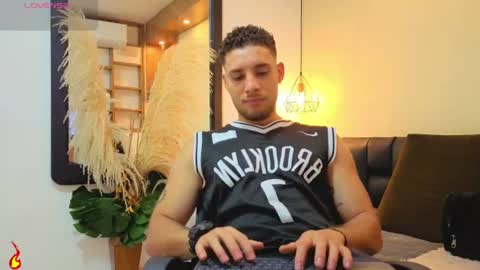 Snapshot of king_meruem chatting on July 23, 7:45 pm king_meruem online show from July 23, 7:45 pm