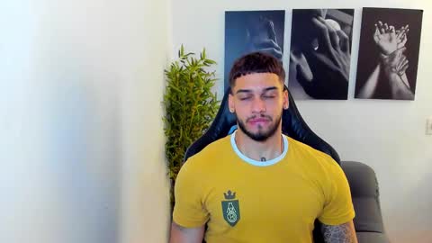 king_of_kings__ online show from February 24, 3:55 am