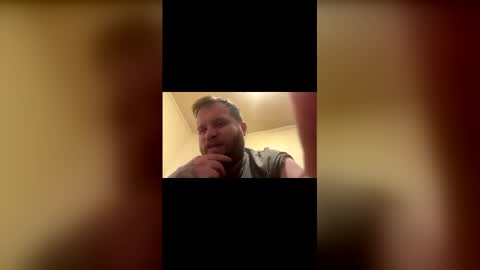 kingabyss12 online show from April 17, 5:49 pm