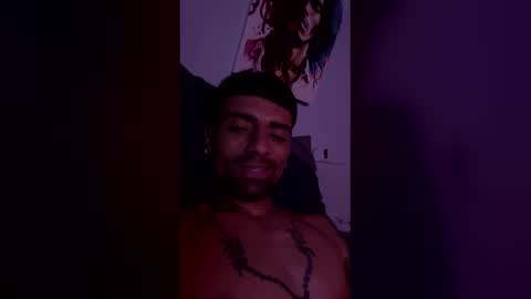 Snapshot of kingaka27 chatting on April 15, 8:21 am kingaka27 online show from April 15, 8:21 am