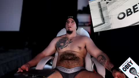 Snapshot of kingbear777 chatting on February 7, 12:20 am King Bear online show from February 7, 12:20 am