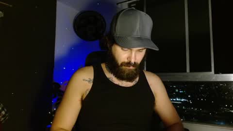 Snapshot of kingcat420 chatting on December 8, 2:39 am Jake online show from December 8, 2:39 am