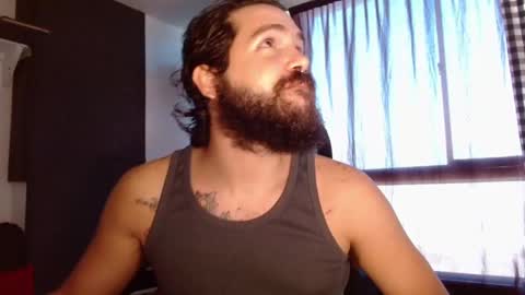 Snapshot of kingcat420 chatting on December 8, 3:45 pm Jake online show from December 8, 3:45 pm