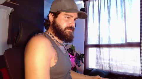 Snapshot of kingcat420 chatting on December 8, 6:50 pm Jake online show from December 8, 6:50 pm