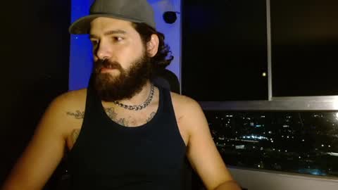 Snapshot of kingcat420 chatting on December 10, 3:20 am Jake online show from December 10, 3:20 am