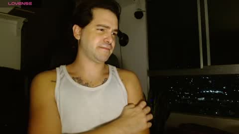 Snapshot of kingcat420 chatting on December 13, 4:43 am Jake online show from December 13, 4:43 am