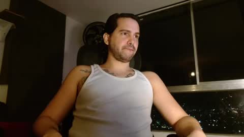 Snapshot of kingcat420 chatting on December 22, 1:55 am Jake online show from December 22, 1:55 am