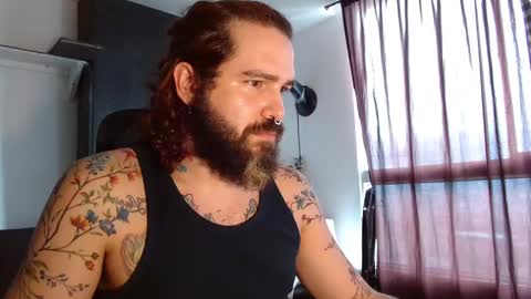 Snapshot of kingcat420 chatting on October 24, 6:26 pm Jake online show from October 24, 6:26 pm