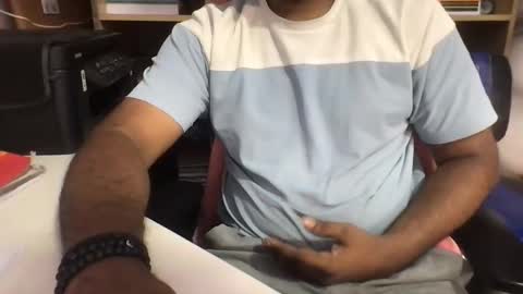 kingcobra_08 online show from April 11, 3:22 am