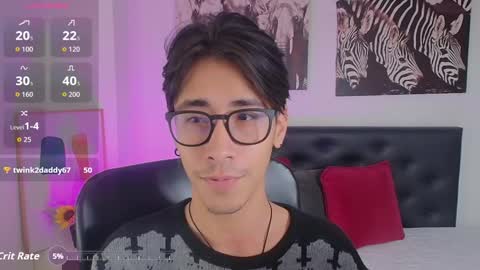 Snapshot of kingdanny_8 chatting on December 4, 4:22 am kingdanny_8 online show from December 4, 4:22 am