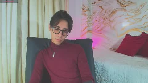 Snapshot of kingdanny_8 chatting on February 5, 1:54 am kingdanny_8 online show from February 5, 1:54 am