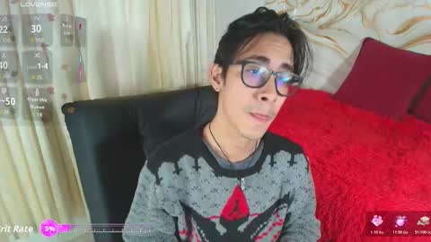 Snapshot of kingdanny_8 chatting on February 8, 10:57 pm kingdanny_8 online show from February 8, 10:57 pm