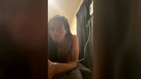 Snapshot of kingecstasyxxx chatting on July 5, 5:25 am KingEcstasyXXX online show from July 5, 5:25 am