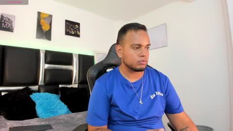 Snapshot of kingg_jay chatting on May 2, 11:48 am kingg_jay online show from May 2, 11:48 am
